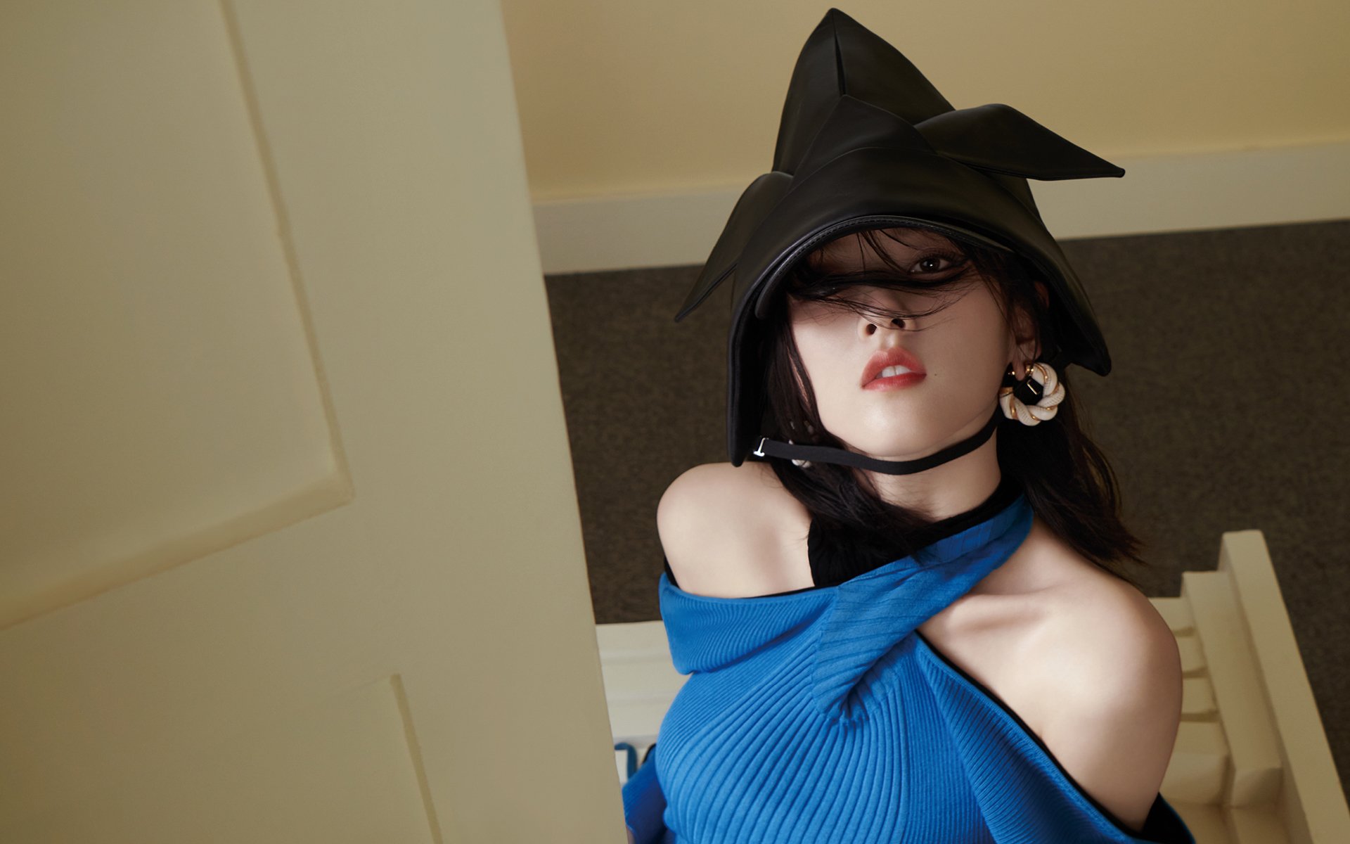 华体会-Messaoudi 擅长进攻与防守，身高 215cm 驱动队伍节奏，messi球员