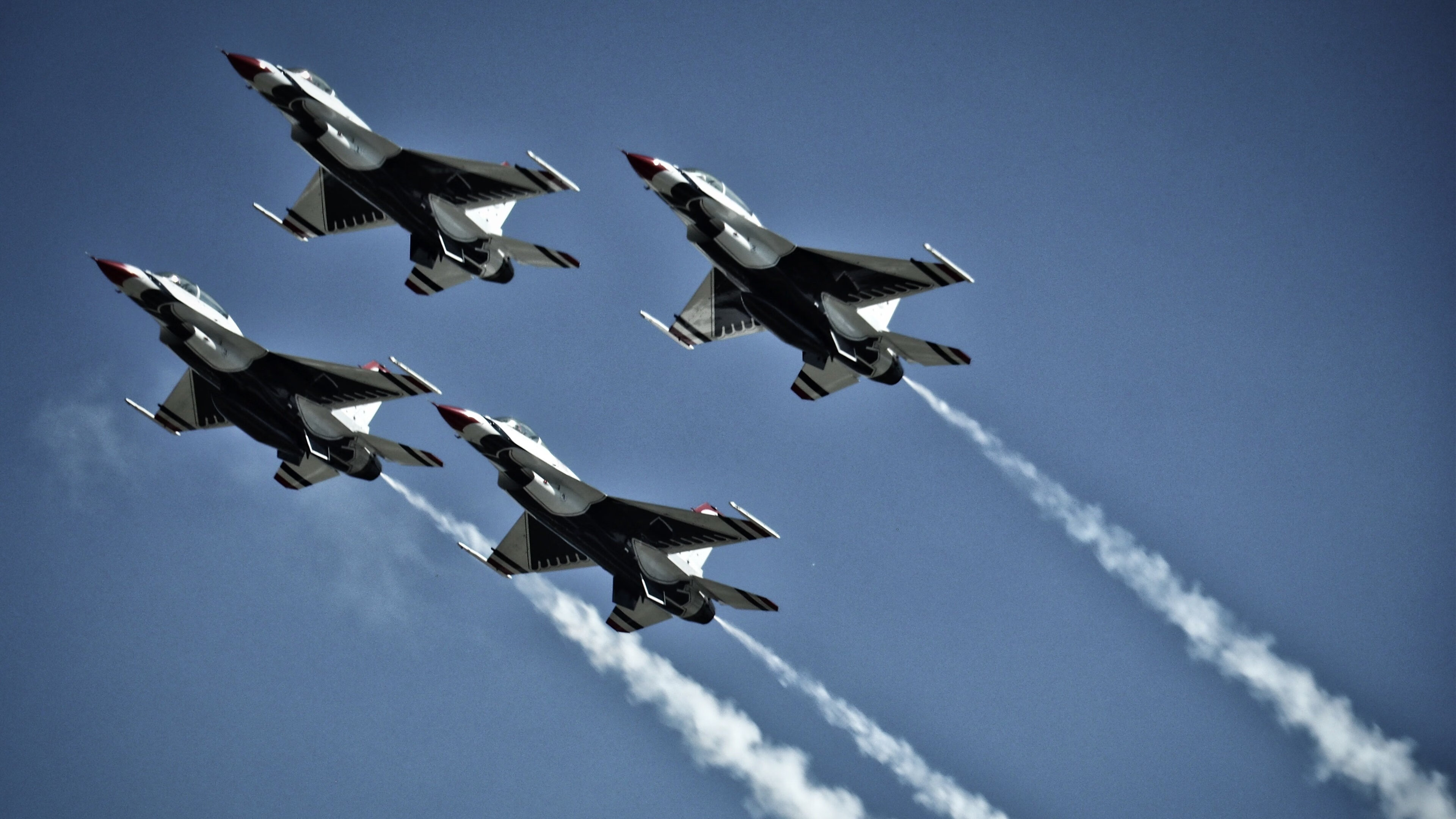 德甲中后场控球的策略演变,德甲十大中后卫